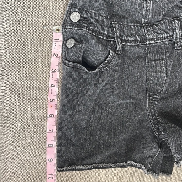 Girls old navy jean overalls - Picture 3 of 4